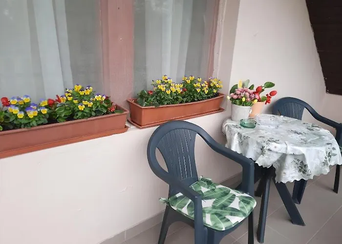 Tahi Apartman
